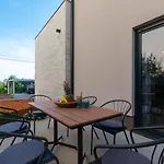 Aspera Villa *